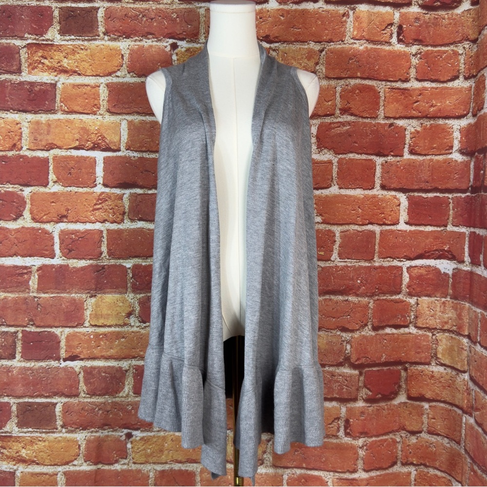 The Limited Open Front Gray Heather‎ Sleeveless Cardigan Size Medium